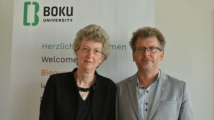 Chemie nachwachsender Rohstoffe – Der Schlüssel zur nachhaltigen Zukunft. Im Bild: Dr. Antje Potthast und  Dr. DDr.h.c. Thomas Rosenau | Foto: BOKU